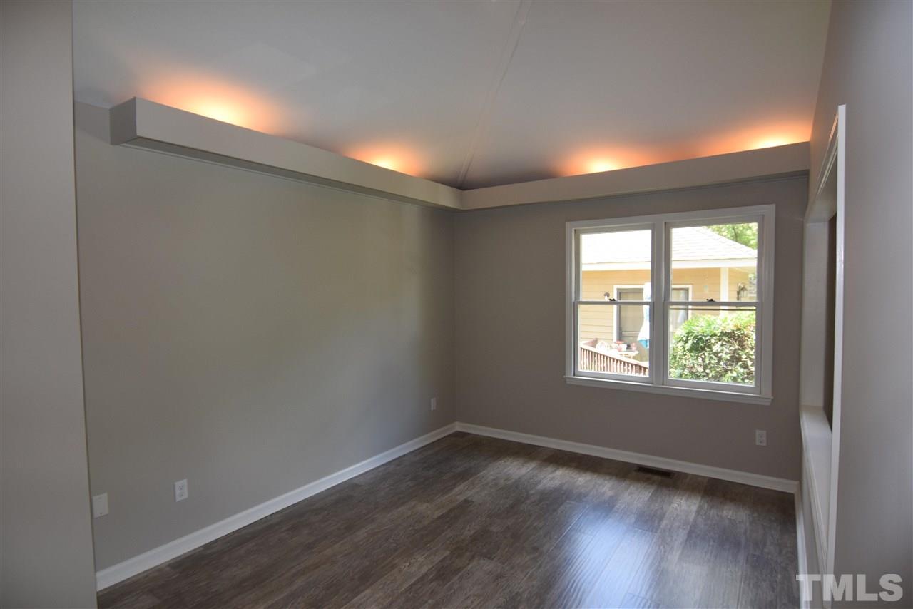 3606 Mill Run Raleigh, NC 27612 - Photo 10 of 19