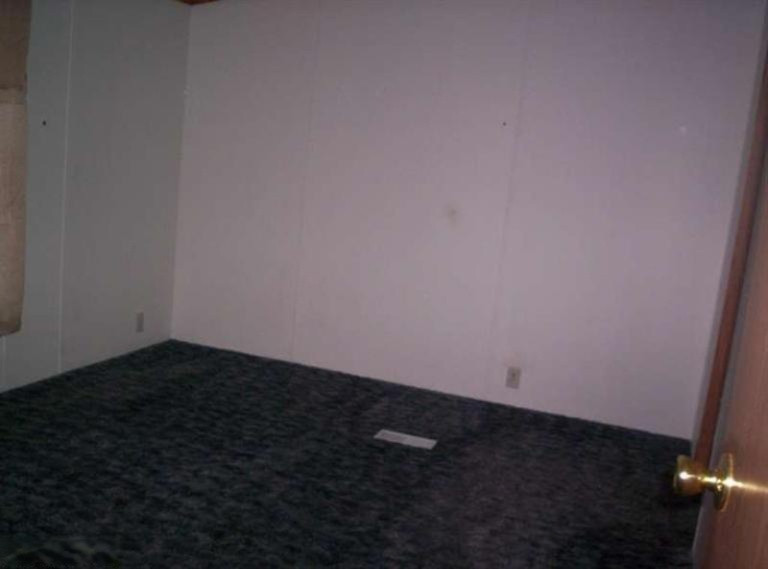 573 South Maple Island Road Muskegon, MI 49442 - Photo 8 of 13 Additional Photo