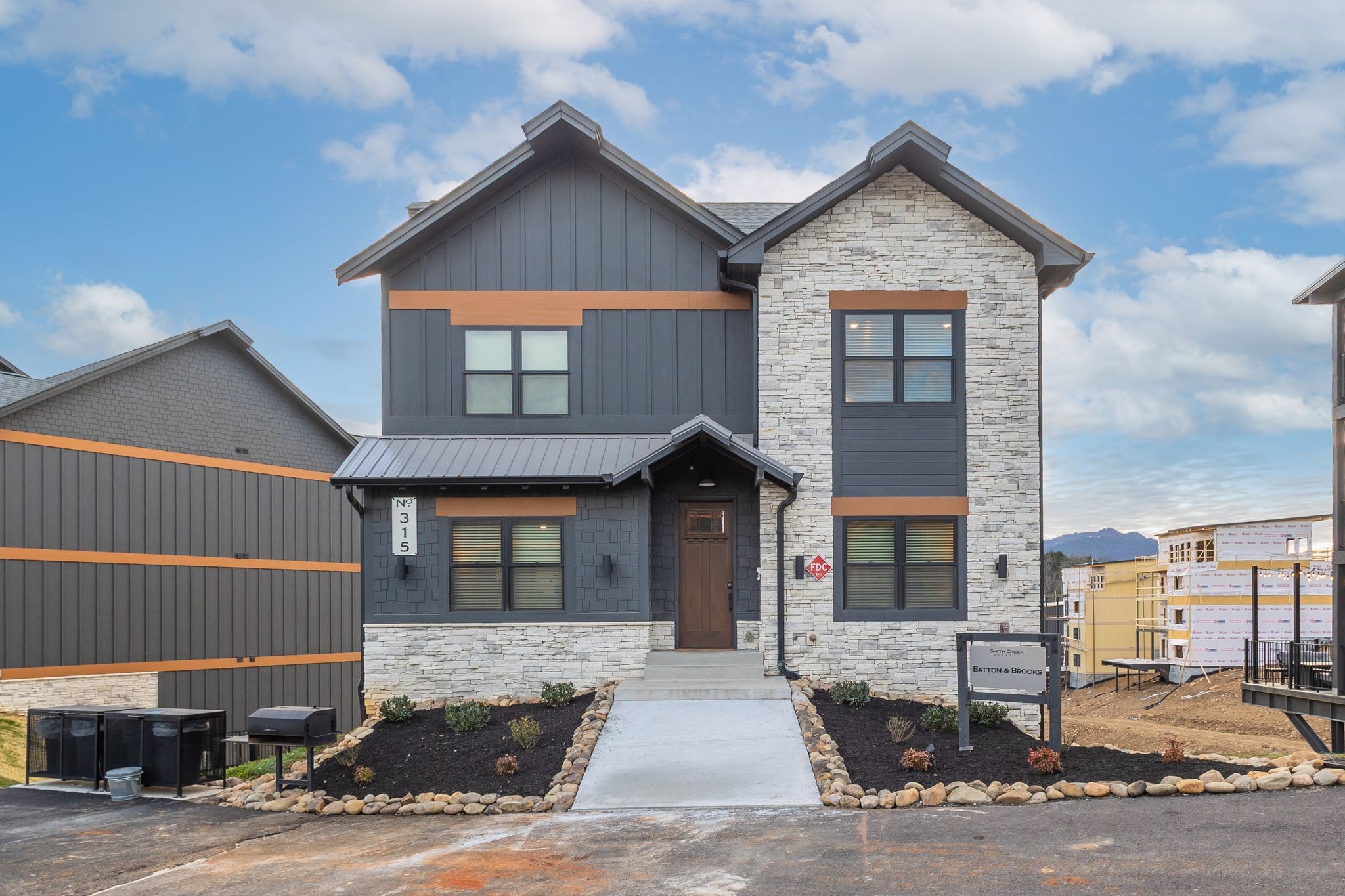 315 Rambling Crk Way Sevierville, TN 37862 - Photo 1 of 80