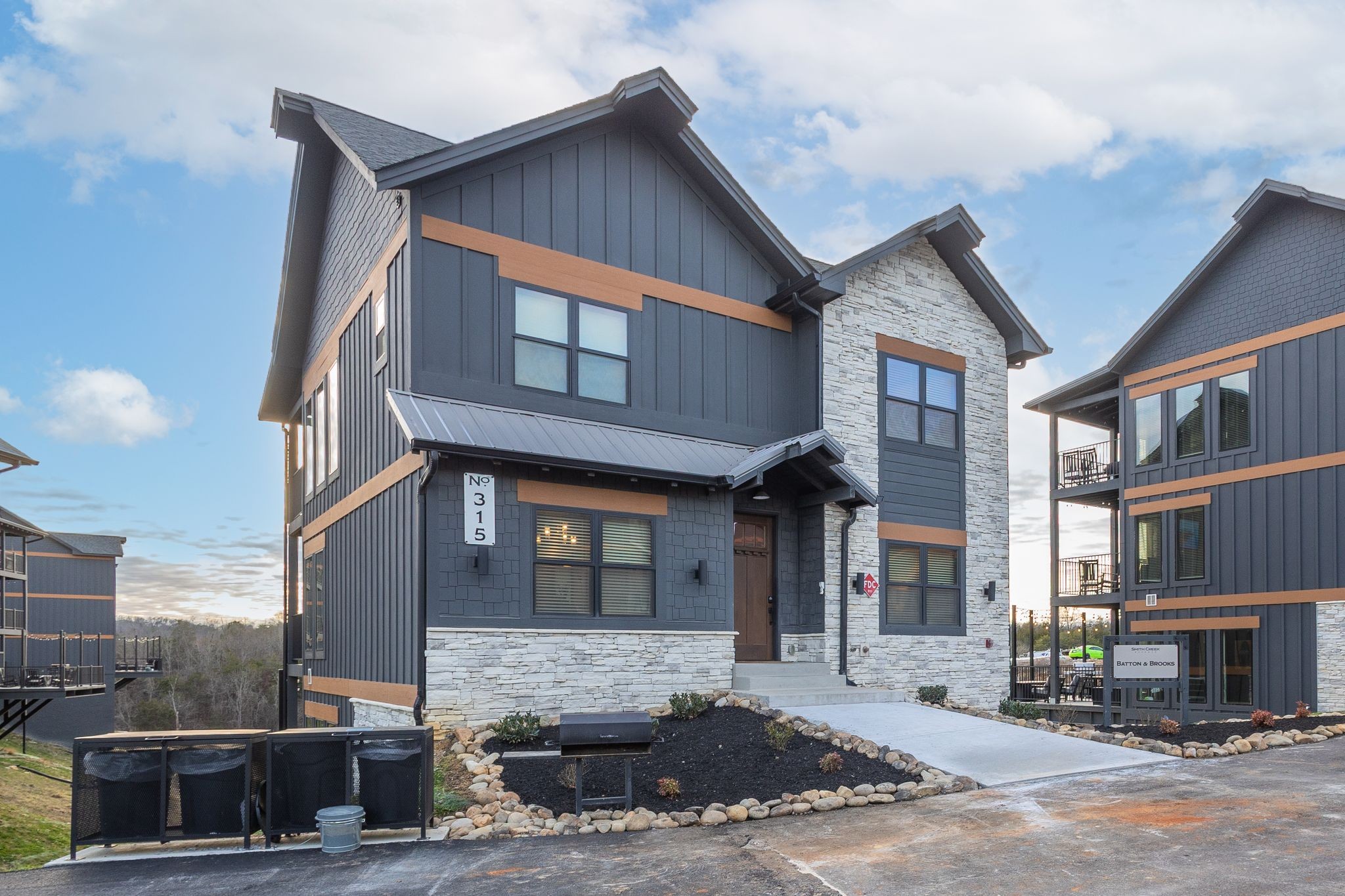 315 Rambling Crk Way Sevierville, TN 37862 - Photo 7 of 80