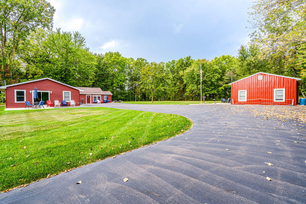 5568 Paw Paw Lake Road Coloma, MI 49038 - Photo 10 of 49