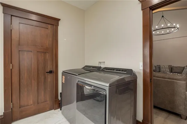 $380,000 | 348 Clinton Street, Osborn, MO 64474