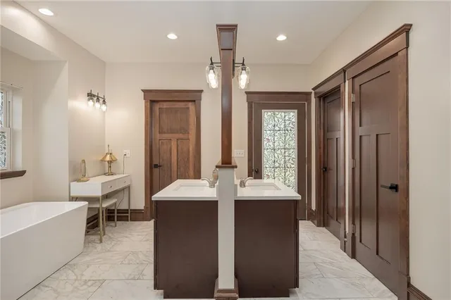 $380,000 | 348 Clinton Street, Osborn, MO 64474