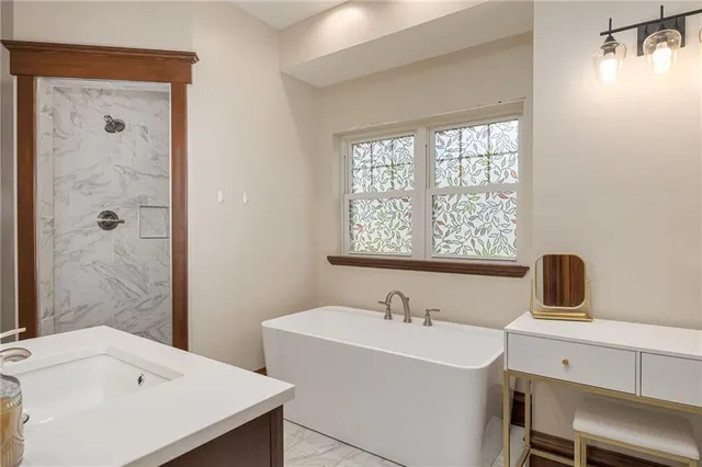 $380,000 | 348 Clinton Street, Osborn, MO 64474