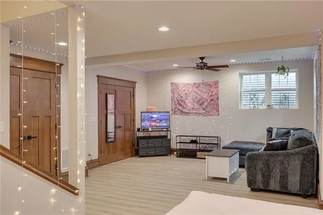 $380,000 | 348 Clinton Street, Osborn, MO 64474