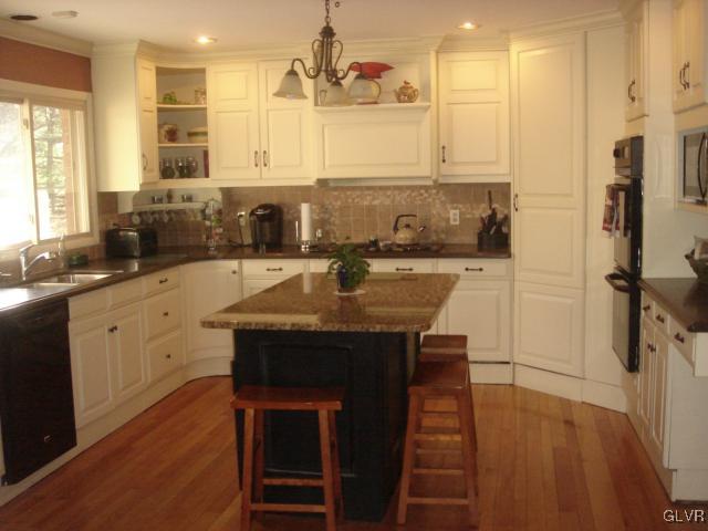 1821 Nottingham Road Allentown, PA 18103 - Photo 10 of 26 Gallery Image 10