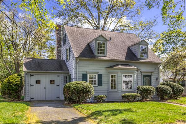 47 Londonderry Road Marblehead, MA 01945 - Photo 1 of 23 Gallery Image 1
