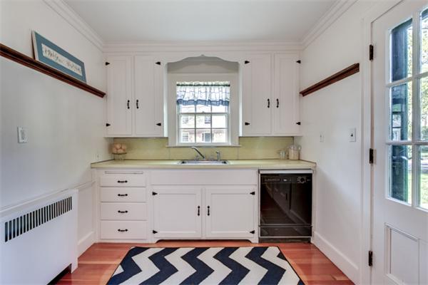 47 Londonderry Road Marblehead, MA 01945 - Photo 11 of 23 Gallery Image 11