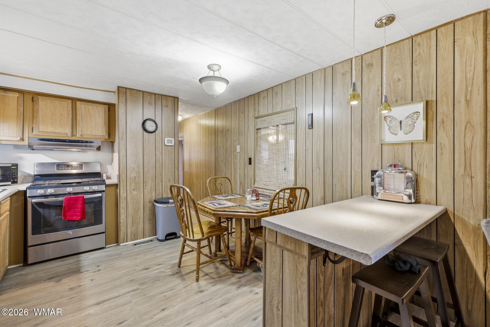 2822 Cardinal Lane Pinetop, AZ 85935 - Photo 12 of 25 Din/Kitchen