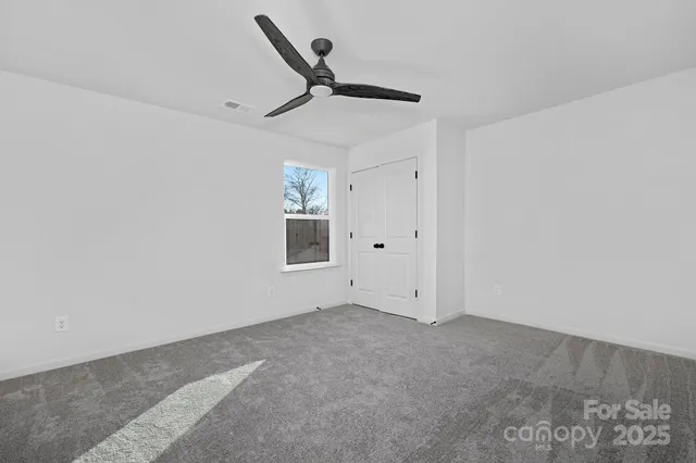 $475,000 | 429 Huntersville-Concord Road, Huntersville, NC 28078