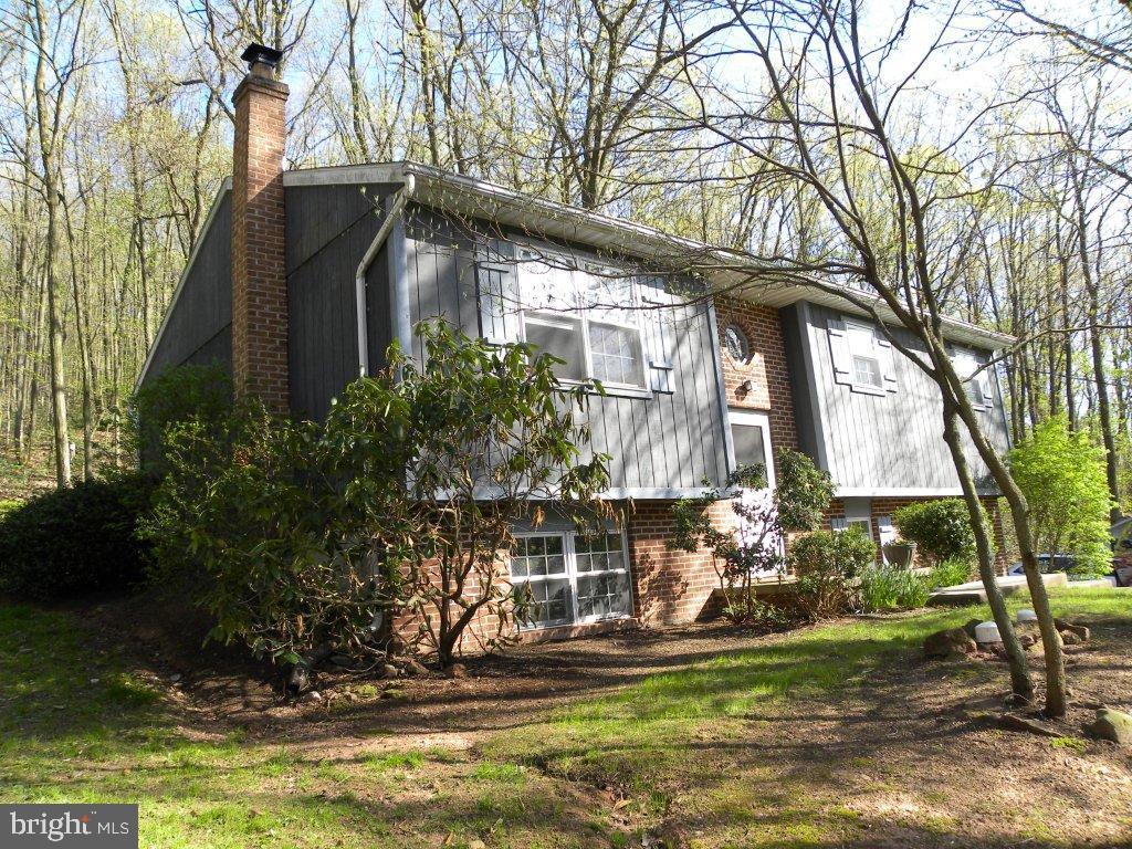 46 Fox Road Newmanstown, PA 17073 - Photo 1 of 20 Gallery Image 1