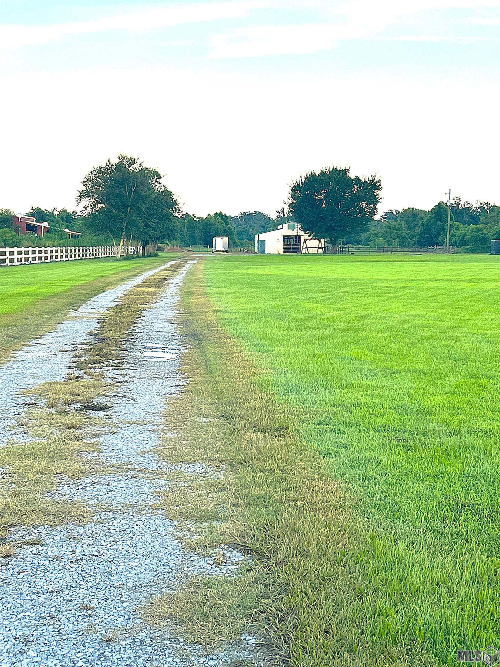 747 Bayou Dularge Road Houma, LA 70363 - Photo 1 of 6 Gallery Image 1