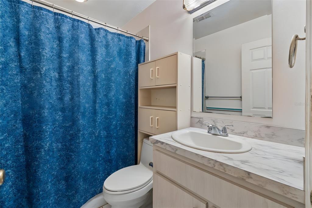 212 Crystal Lake Road Lutz, FL 33548 - Photo 8 of 25