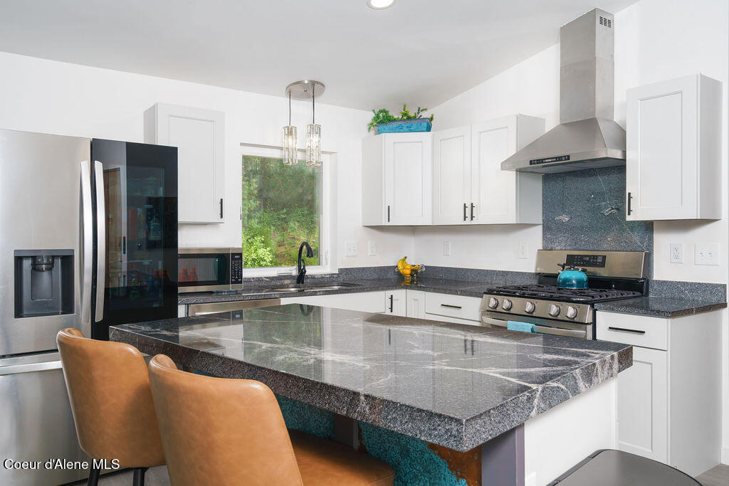 554 Homestead Hollow Road Careywood, ID 83809 - Photo 13 of 59 Kitchen