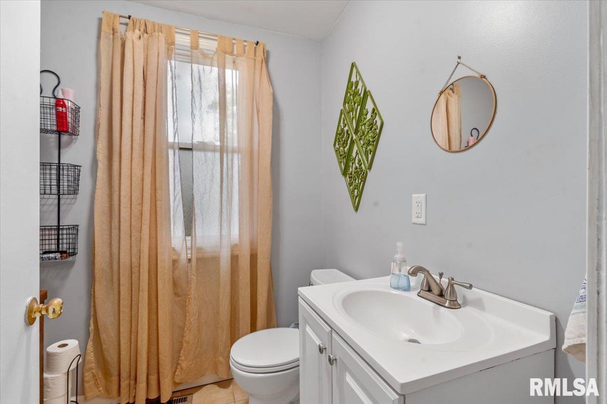 450 West Chenery Street Springfield, IL 62704 - Photo 16 of 31