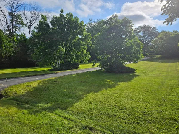 $279,900 | 11020 North River Road, Mequon, WI 53092