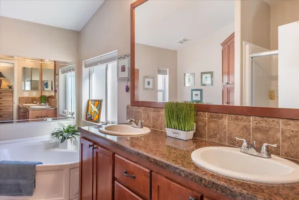 $385,000 | 10100 Pioneer Trail, Unit 101, Truckee, CA 96161