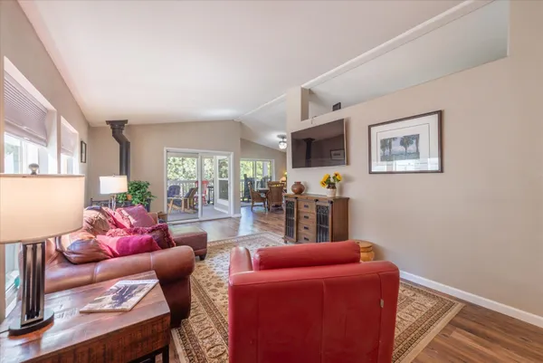 $385,000 | 10100 Pioneer Trail, Unit 101, Truckee, CA 96161