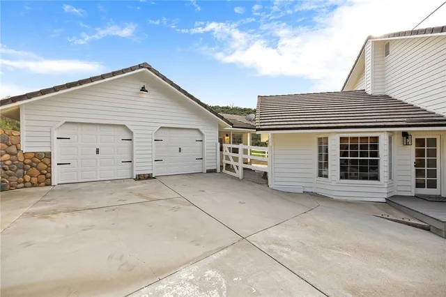 $1,999,000 | 38595 VÃa Del Oso, Temecula, CA 92592