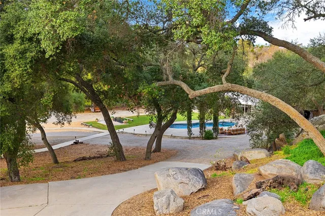 $1,999,000 | 38595 VÃa Del Oso, Temecula, CA 92592