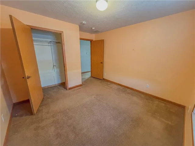 $189,900 | 7764 2nd Street, Higginsville, MO 64037