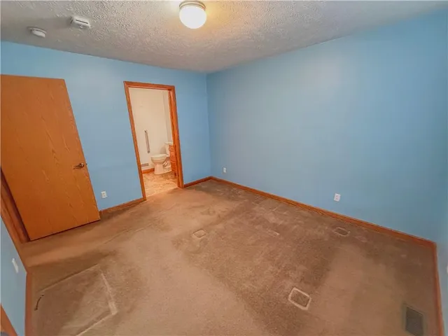 $189,900 | 7764 2nd Street, Higginsville, MO 64037