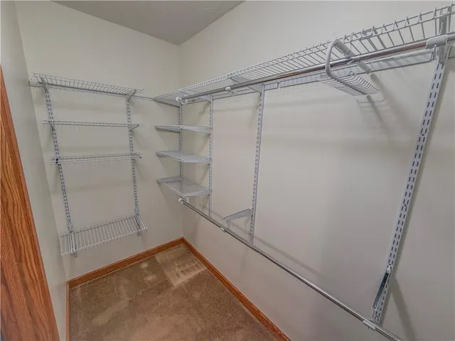 $189,900 | 7764 2nd Street, Higginsville, MO 64037