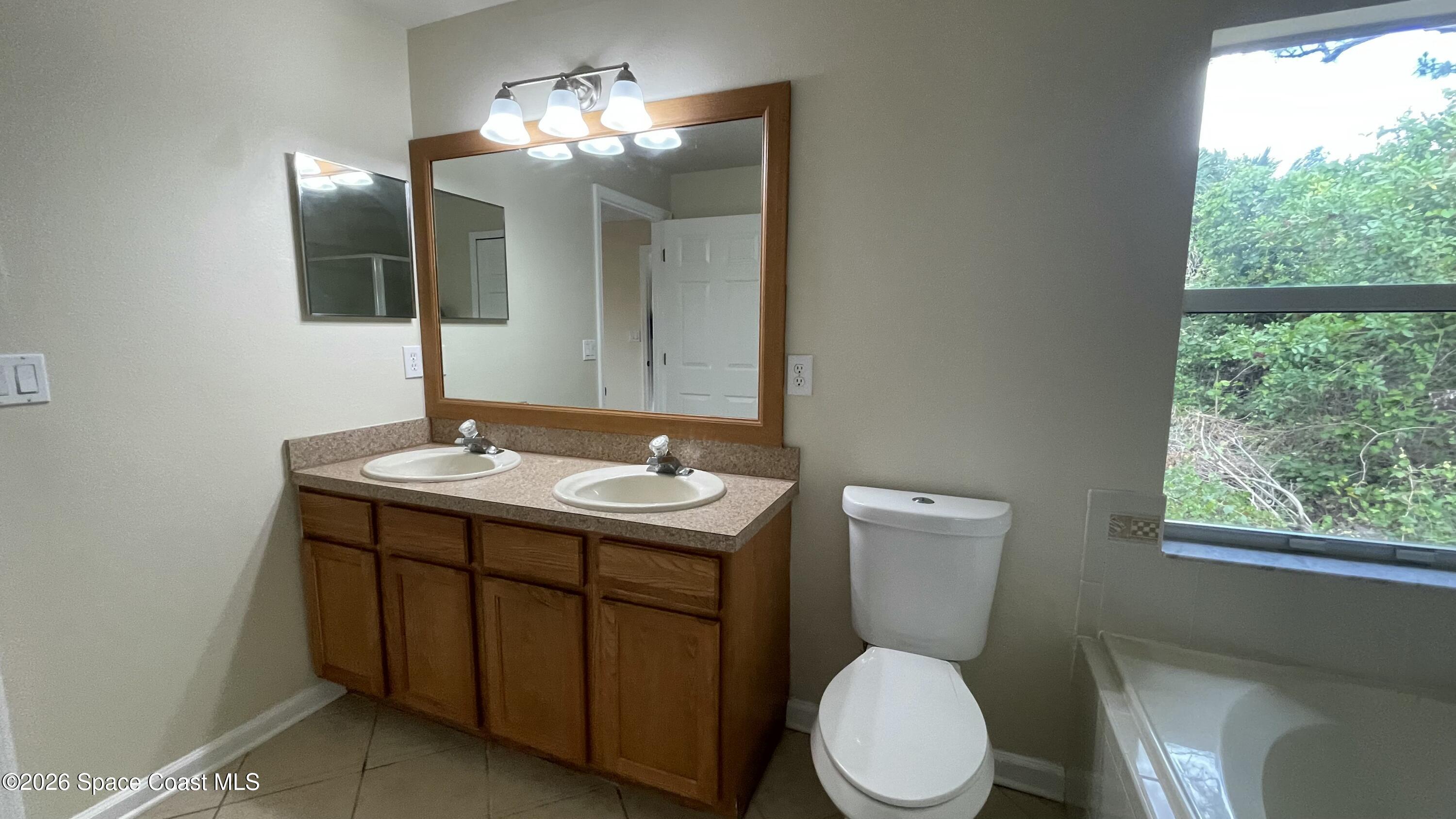 415 Oakmon Road Southwest Palm Bay, FL 32908 - Photo 44 of 61 Owner bath