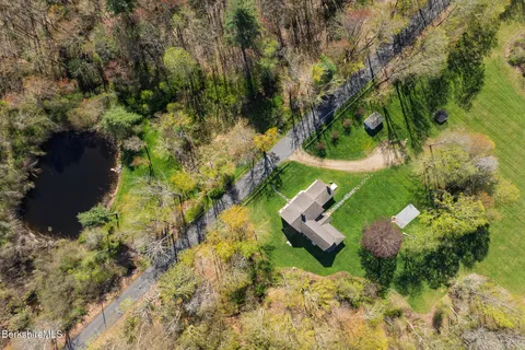 $2,150,000 | 304 Hickey Hill Road, Sheffield, MA 01257