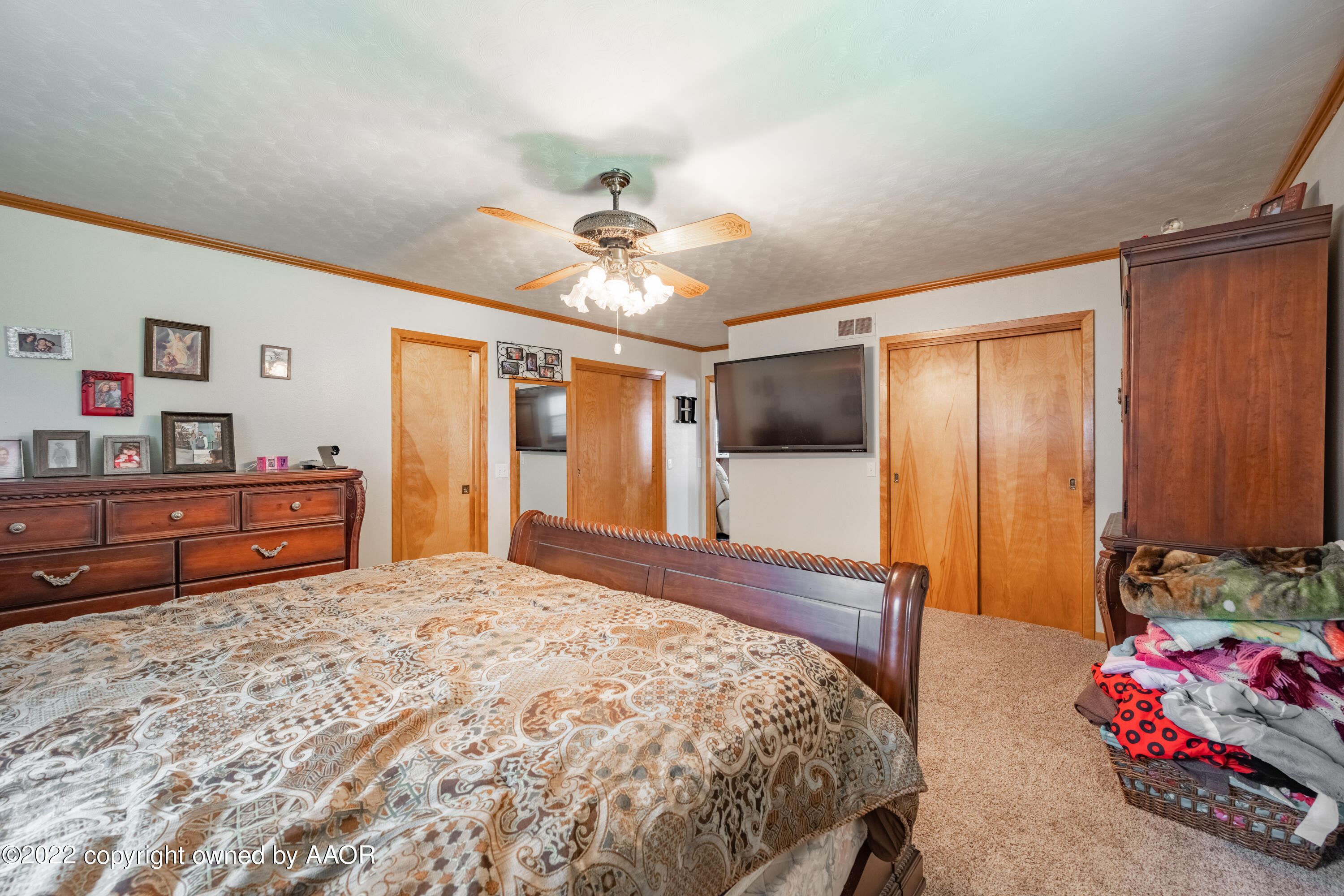 1007 South Canadian Street Wheeler, TX 79096 - Photo 22 of 35 master bedroom 2