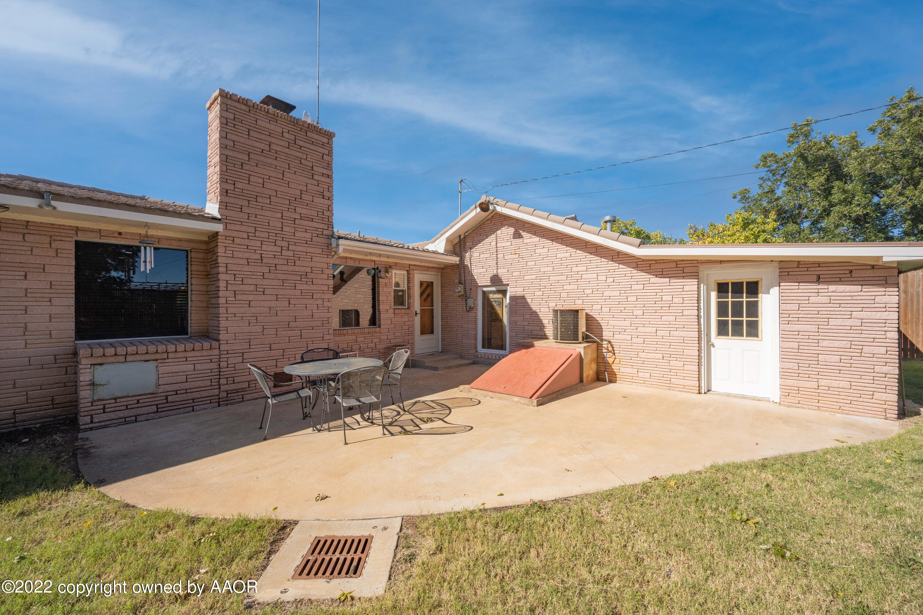 1007 South Canadian Street Wheeler, TX 79096 - Photo 33 of 35 backyard 4