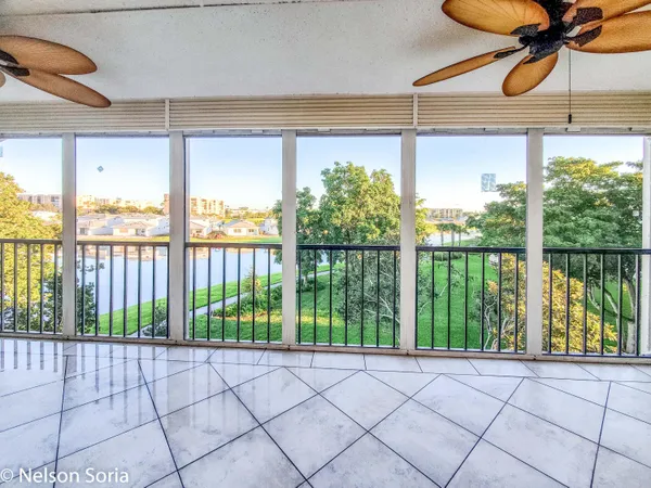 $1,670 | 6650 South Oriole Boulevard, Unit 4010, Delray Beach, FL 33446