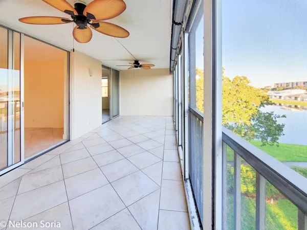 $1,670 | 6650 South Oriole Boulevard, Unit 4010, Delray Beach, FL 33446