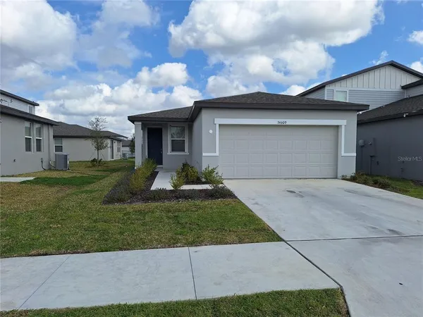 $2,300 | 34609 Telluride Lane, Zephyrhills, FL 33541