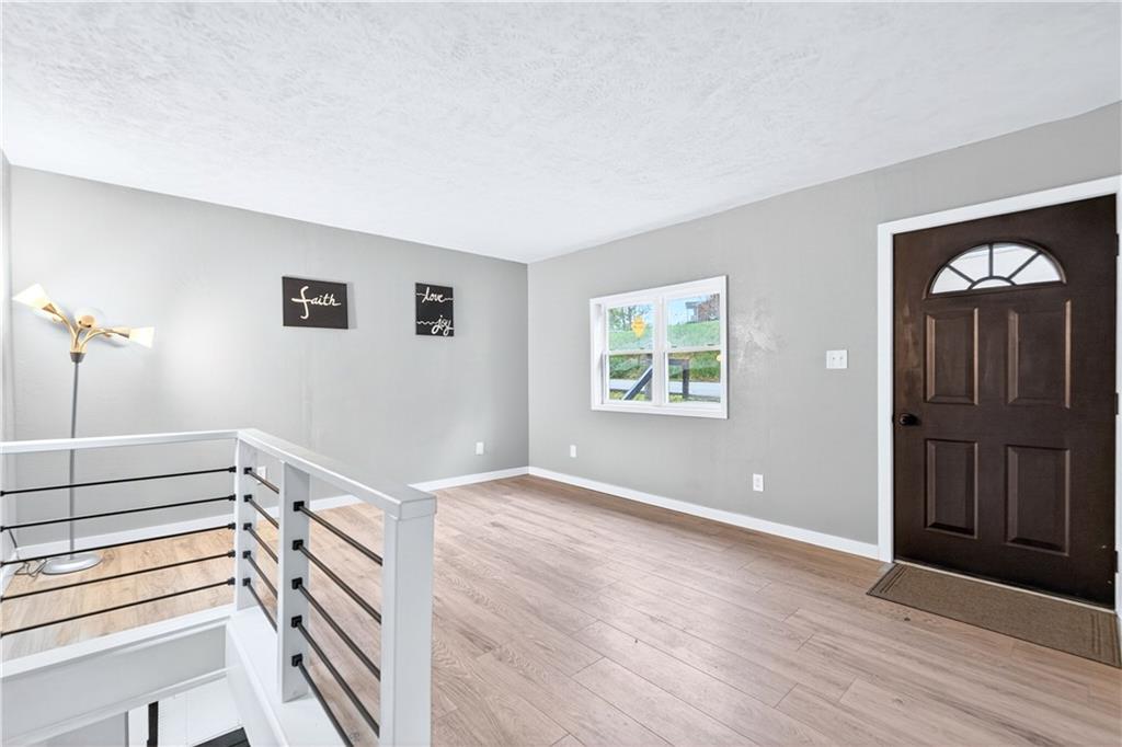 154 Ashbaugh Road Jeannette, PA 15644 - Photo 4 of 35