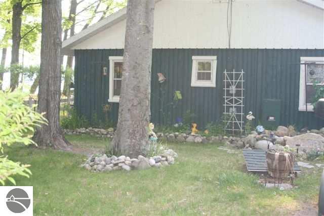 4253 Euclid Road Interlochen, MI 49643 - Photo 19 of 19 1734207-18.JPG
