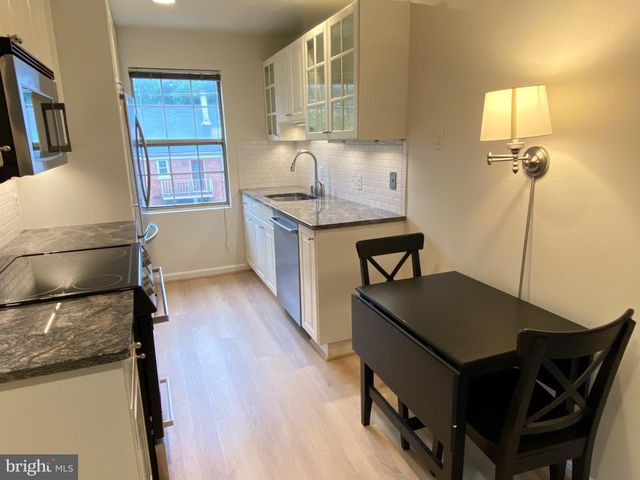 $250,000 | 1315 East Abingdon Drive, Unit 3, Alexandria, VA 22314