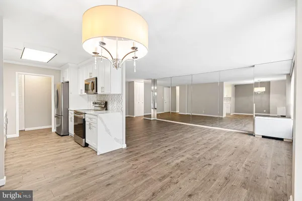 $225,000 | 1001 City Avenue, Unit EC107, Wynnewood, PA 19096