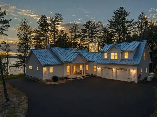$1,099,000 | 90 Bluejay Lane, Ellsworth, ME 04605