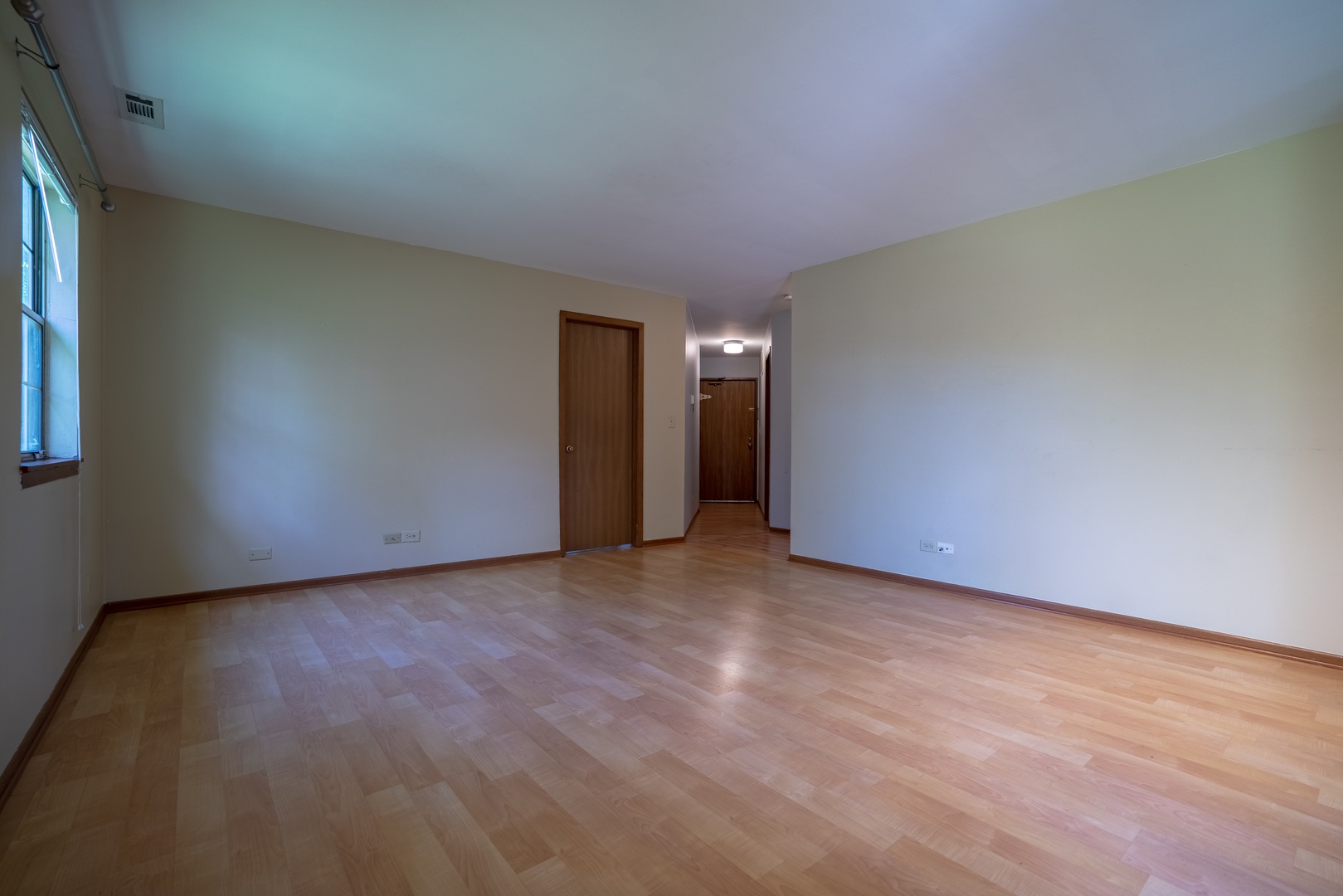 20 Gant Circle, Unit E Streamwood, IL 60107 - Photo 10 of 20 a view of an empty room with a window