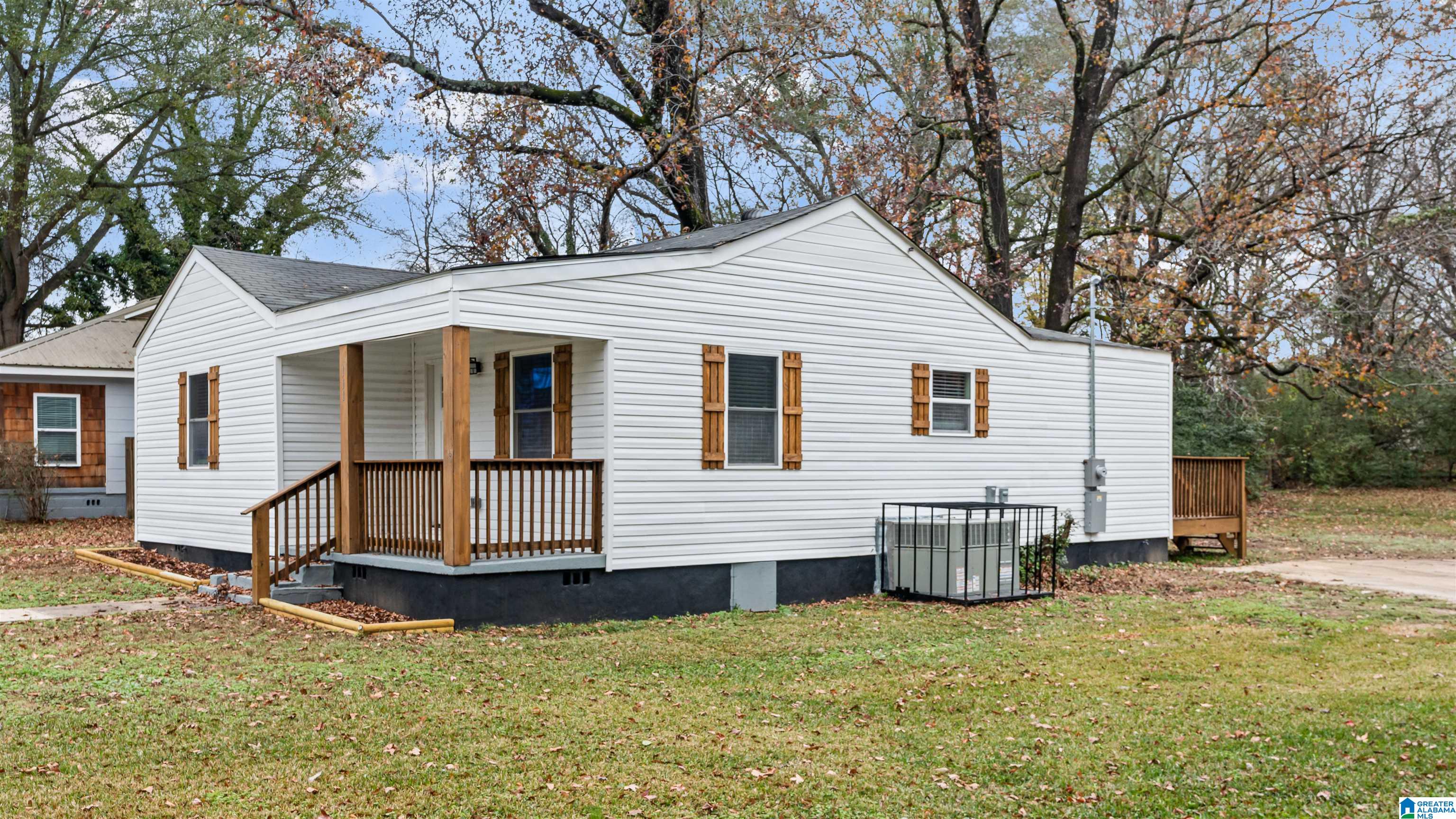 111 Holly Street Bessemer, AL 35023 - Photo 3 of 29