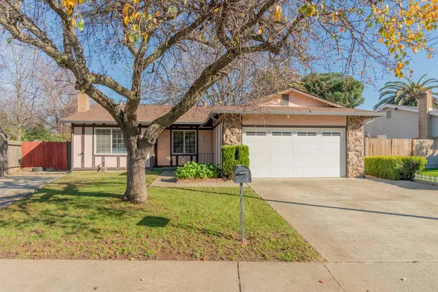$499,950 | 815 La Cruz Lane, Vacaville, CA 95687