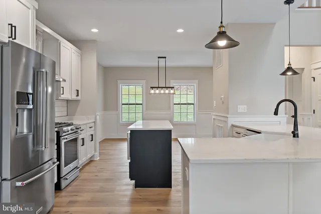 $899,999 | Mistletoe Lane, Shepherdstown, WV 25443