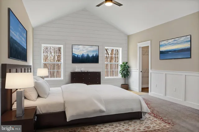 $899,999 | Mistletoe Lane, Shepherdstown, WV 25443