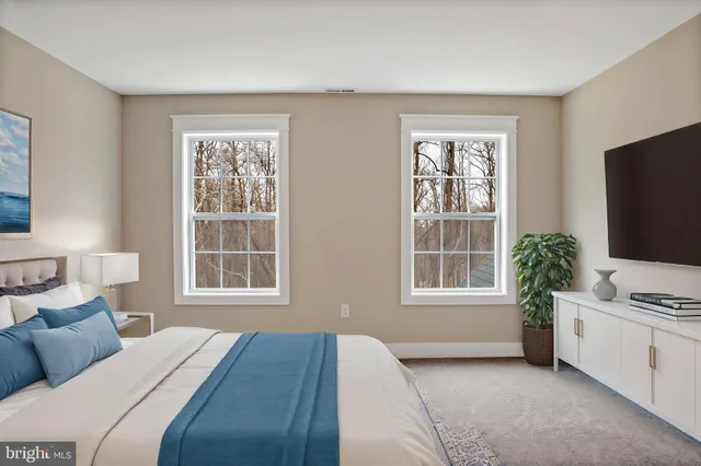 $899,999 | Mistletoe Lane, Shepherdstown, WV 25443