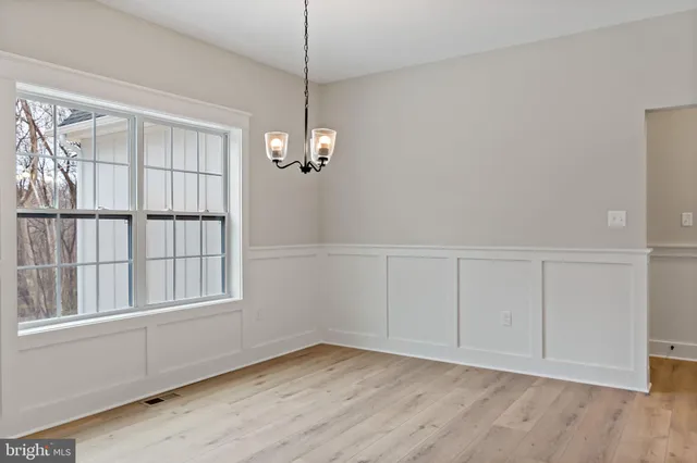 $899,999 | Mistletoe Lane, Shepherdstown, WV 25443