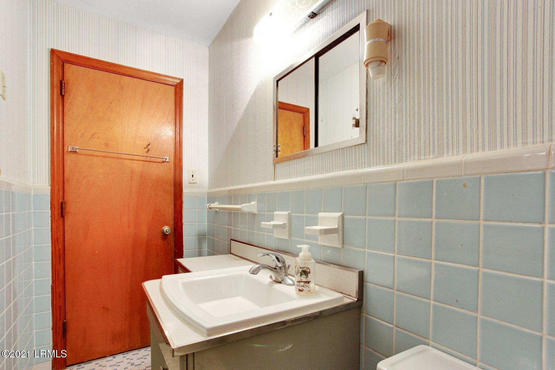 2403 State Rd S-7-280 Beaufort, SC 29902 - Photo 25 of 49 IMG_0335.JPG-SMALL
