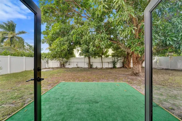 $645,000 | 37 Northeast 26th Street, Wilton Manors, FL 33305