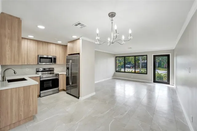 $645,000 | 37 Northeast 26th Street, Wilton Manors, FL 33305