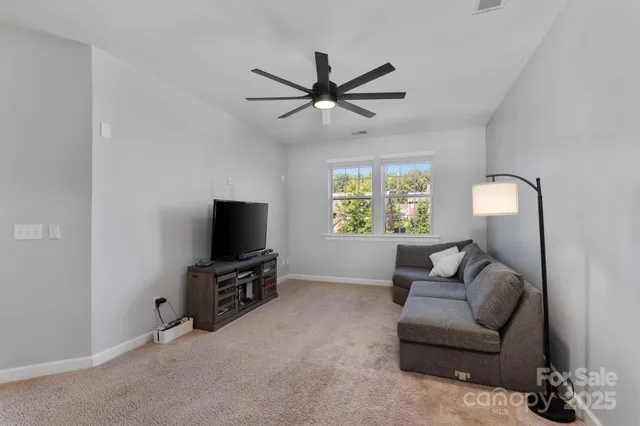 $589,900 | 4946 Norman Pk Place, Lake Wylie, SC 29710